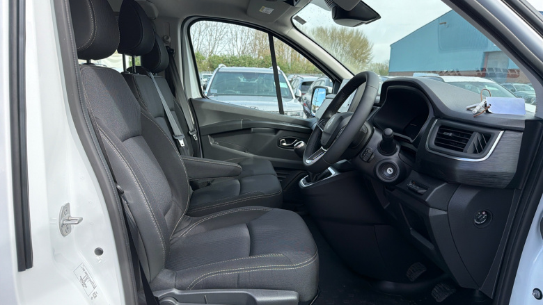 Renault Trafic Lwb Diesel LL30 Blue dCi 150 Extra [Safety] Crew Van